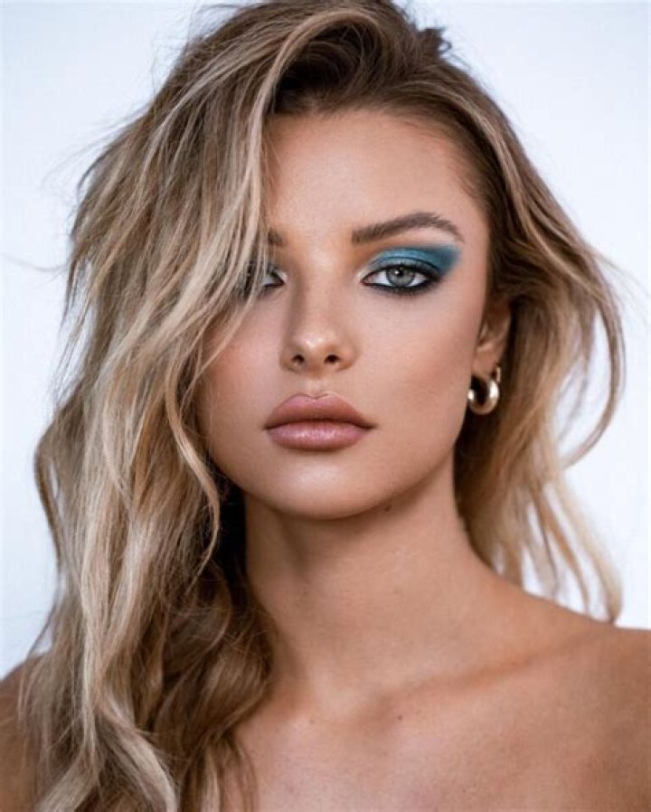Alexsis Faye Wiki, Biography, Age, Height, Info, Details
