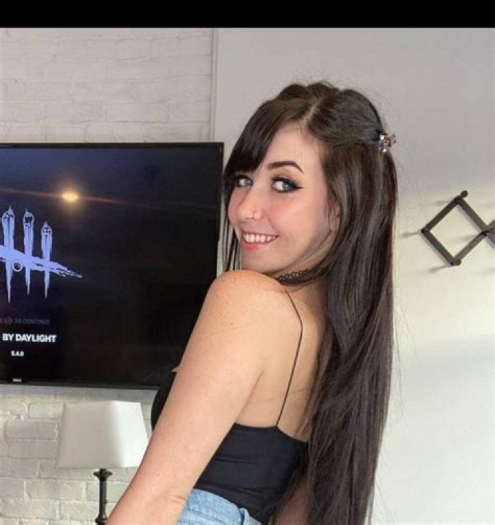Bonnie Locket Wiki, Biography, Age, Height, Info, Details, Onlyfans
