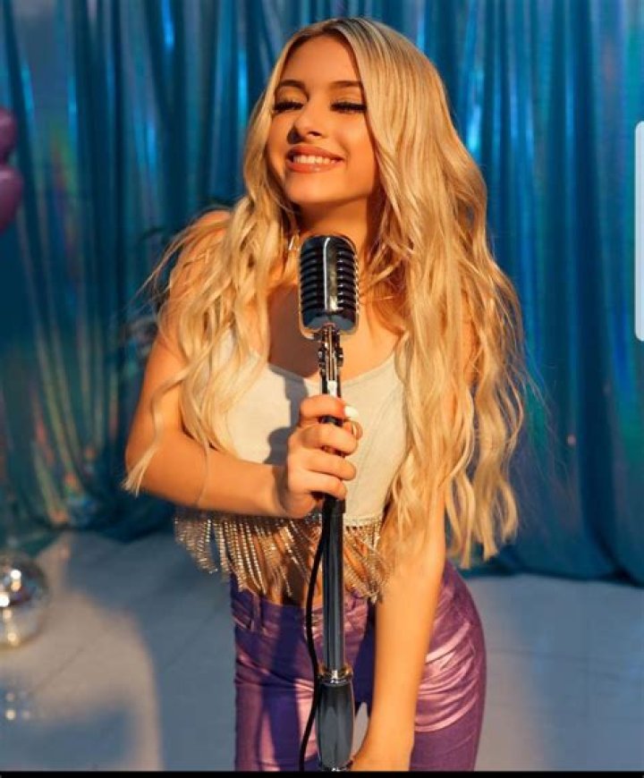 Coco Quinn Age, Boyfriend, Height, Net Worth