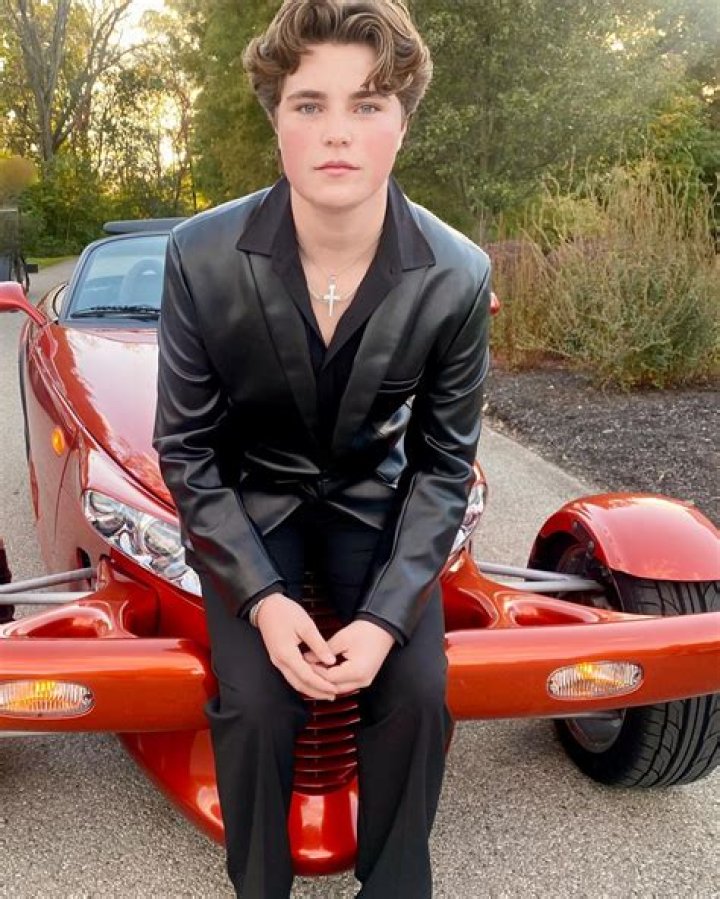 Hayden Haas Phone Number, WhatsApp Number Contact Number Mobile