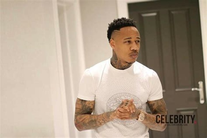 Nathaniel Clyne Wiki, Biographie, Age, Taille, Mariage, Famille & Informations - Celebrity.tn