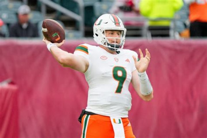Van Dyke Returns to Glory